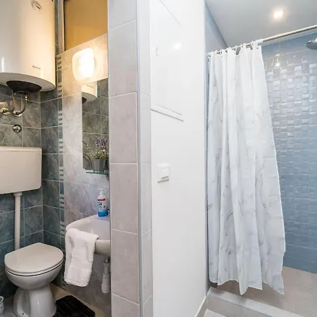 Luciana - Five-bedroom With Two Pools And Center Mlini